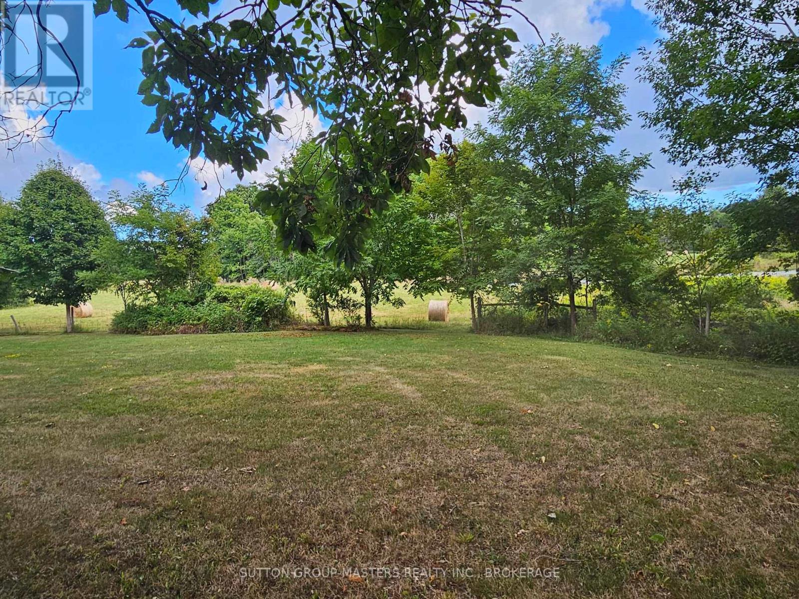 314 Baseline Road, Frontenac Islands (The Islands), Ontario  K7G 2V6 - Photo 3 - X12364099