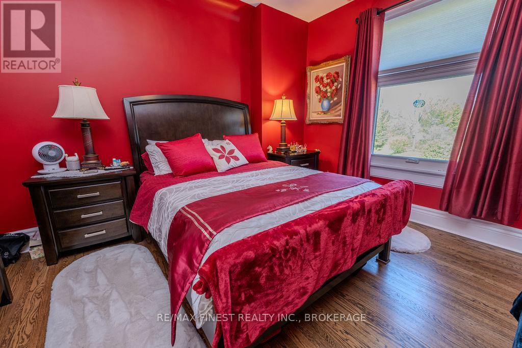 265 Dundas Street W, Greater Napanee, Ontario  K7R 2B2 - Photo 24 - X12256970