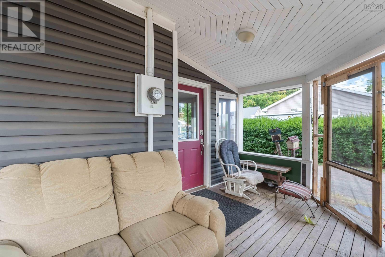 138 Foster Street, Berwick, Nova Scotia  B0P 1E0 - Photo 2 - 202520890