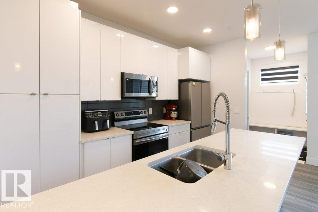1434 Keswick Dr Sw, Edmonton, Alberta  T6W 4T9 - Photo 7 - E4454687