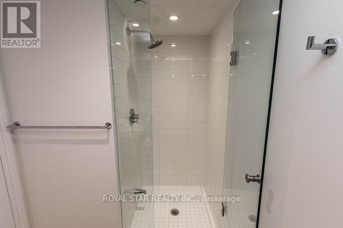 5704 - 386 Yonge Street, Toronto, Ontario  M5B 0A5 - Photo 29 - C12364093