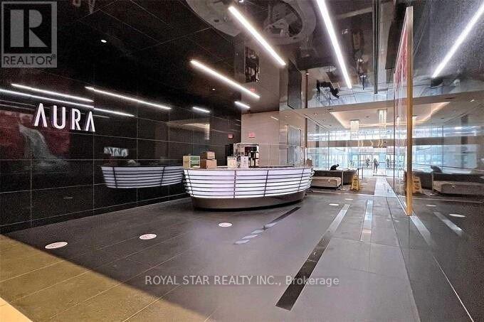 5704 - 386 Yonge Street, Toronto, Ontario  M5B 0A5 - Photo 6 - C12364093
