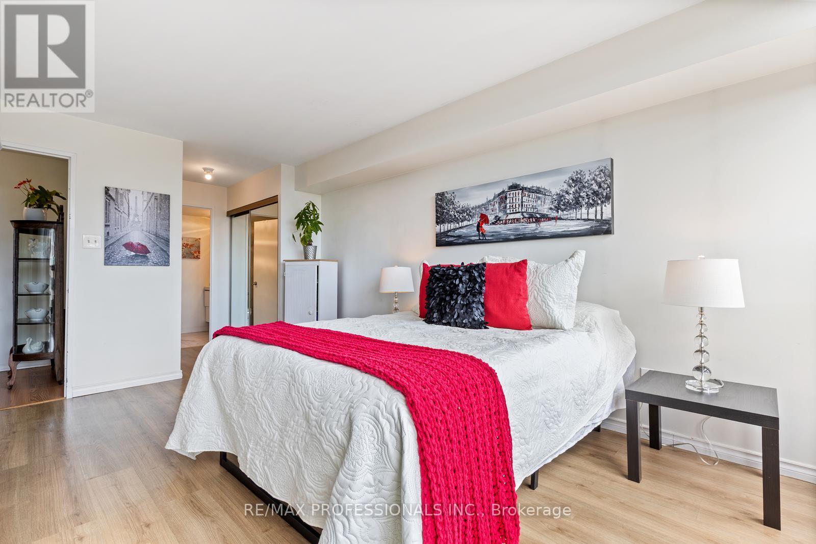 1104 - 33 Elmhurst Avenue, Toronto, Ontario  M2N 6G8 - Photo 19 - C12364156