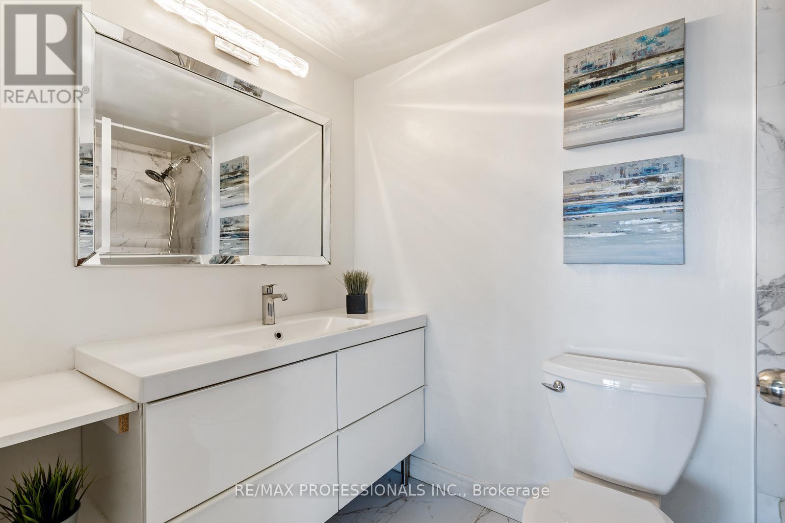 1104 - 33 Elmhurst Avenue, Toronto, Ontario  M2N 6G8 - Photo 25 - C12364156