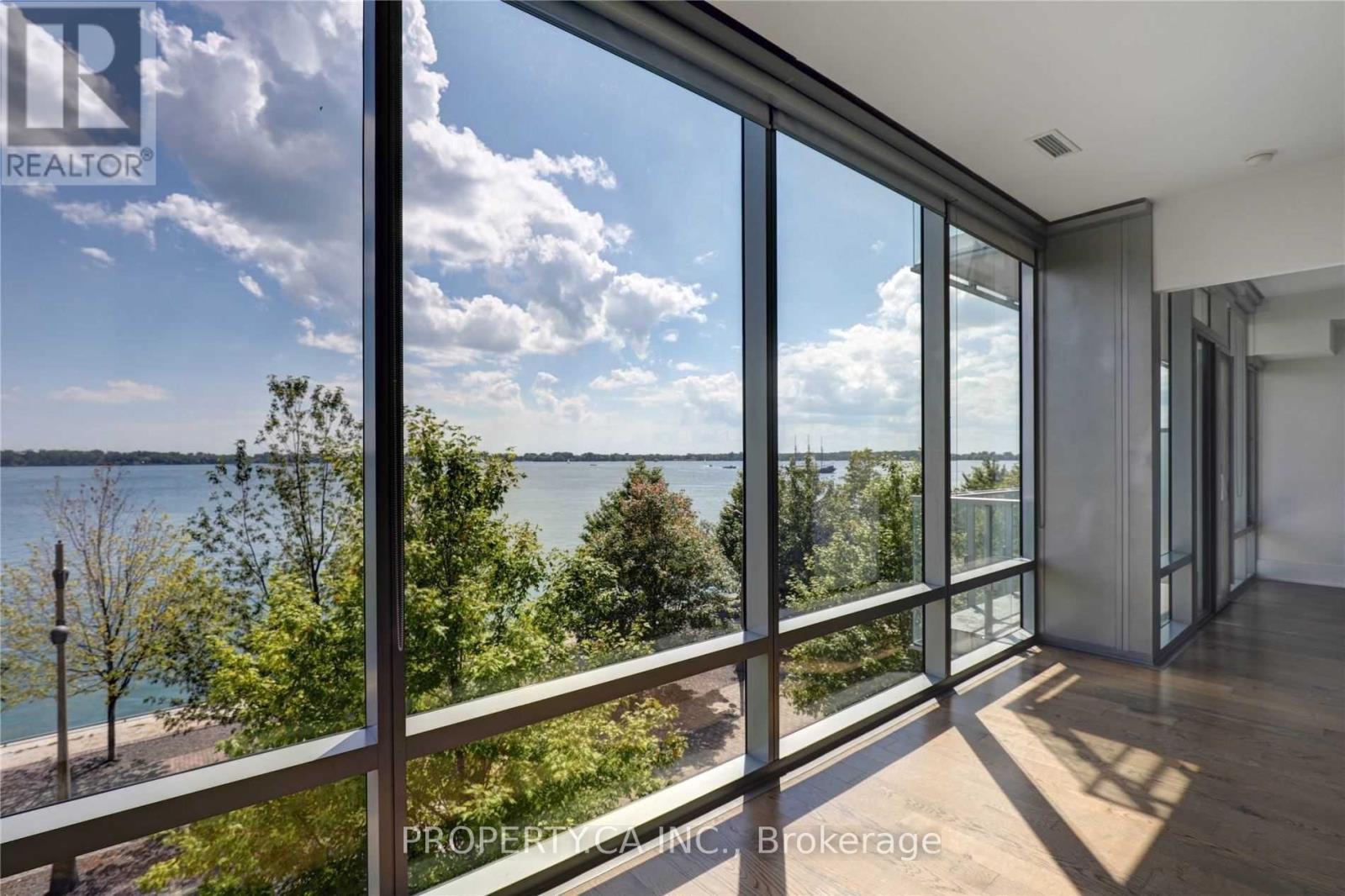 314 - 39 Queens Quay E, Toronto, Ontario  M5E 0A5 - Photo 17 - C12364225