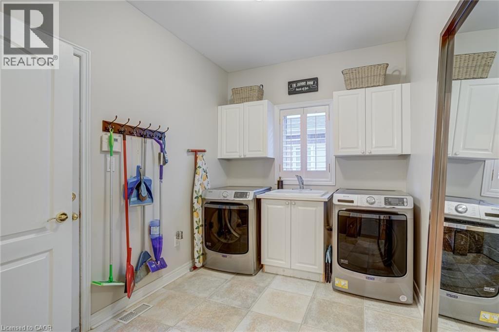 2372 Ravine Gate, Oakville, Ontario  L6M 4R1 - Photo 21 - 40763473
