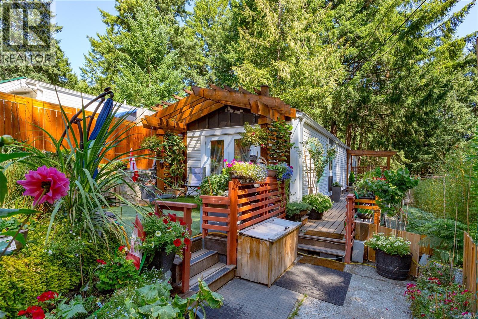131 2500 Florence Lake Rd, Langford, British Columbia