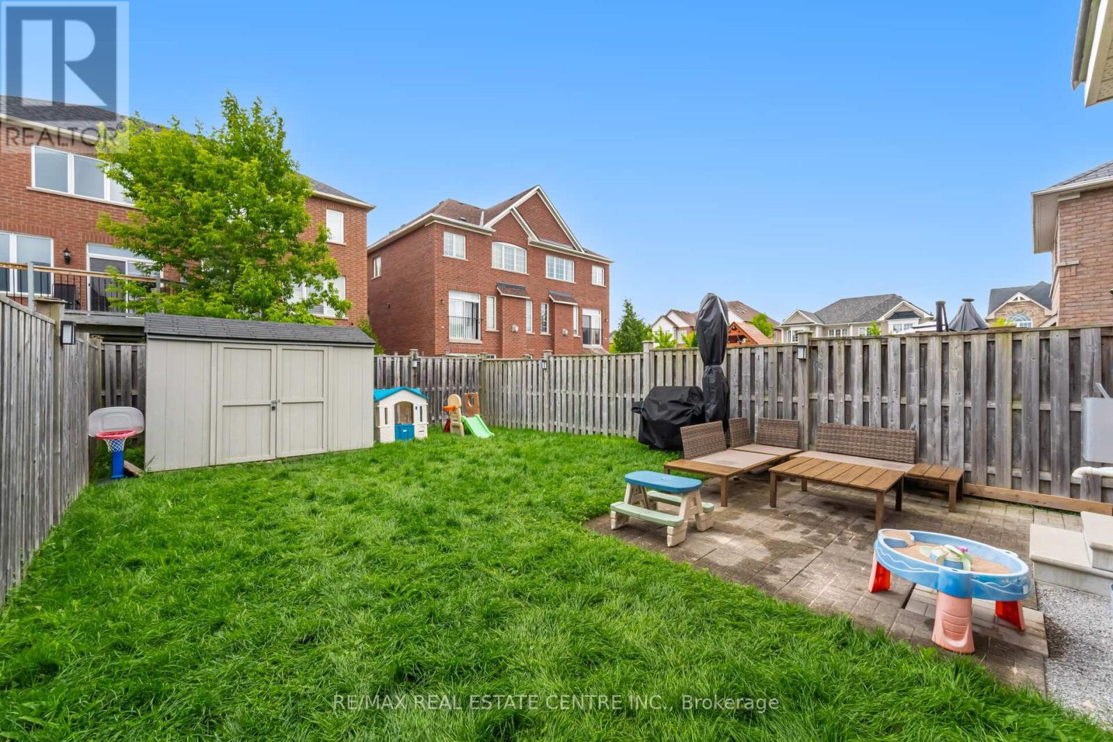 34 Firbank Lane, Whitchurch-Stouffville, Ontario  L4A 0K9 - Photo 35 - N12364147
