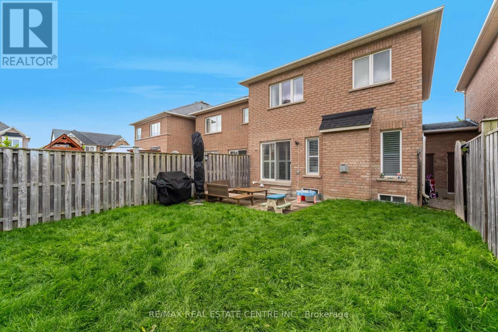 34 Firbank Lane, Whitchurch-Stouffville, Ontario  L4A 0K9 - Photo 36 - N12364147