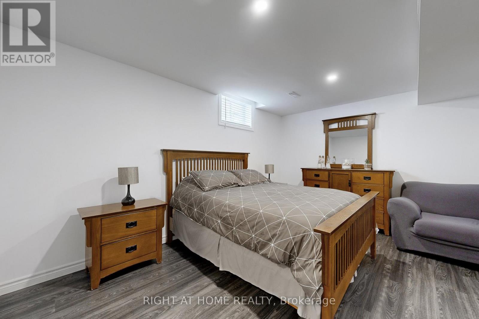 418 Mapleton Avenue, Barrie, Ontario  L4N 0Z9 - Photo 25 - S12364116