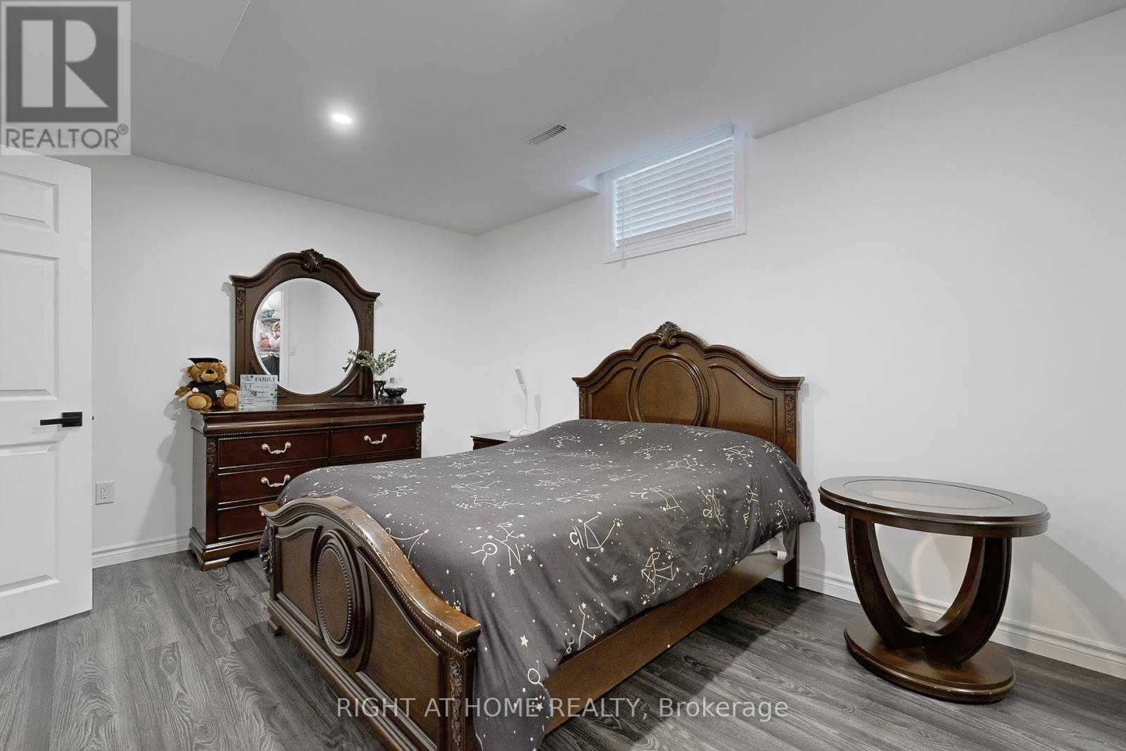 418 Mapleton Avenue, Barrie, Ontario  L4N 0Z9 - Photo 26 - S12364116