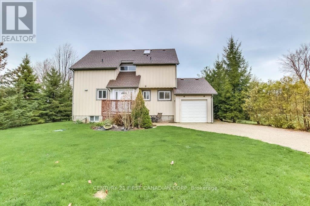 71889 Sunridge Crescent, Bluewater, Ontario  N0M 1N0 - Photo 1 - X12364252