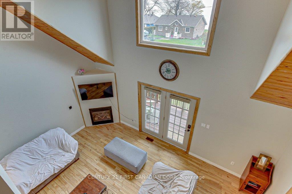 71889 Sunridge Crescent, Bluewater, Ontario  N0M 1N0 - Photo 28 - X12364252