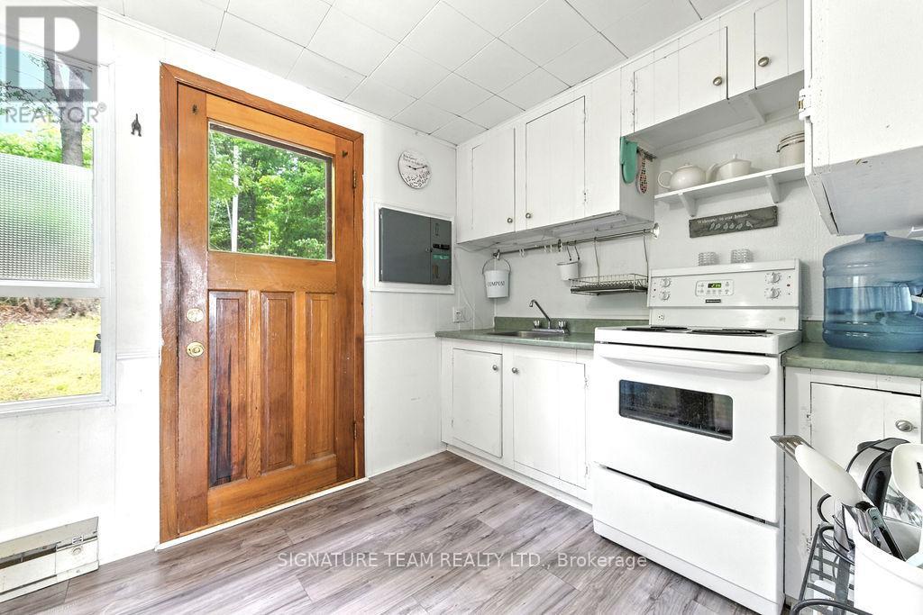 51 Maple Grove Lane, North Algona Wilberforce, Ontario  K0J 1T0 - Photo 19 - X12364236