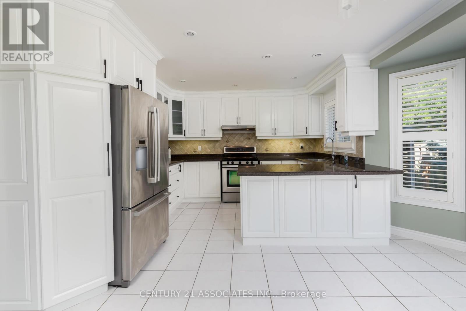 5351 Quartermain Crescent, Mississauga (Central Erin Mills), Ontario  L5M 5V5 - Photo 12 - W12364111