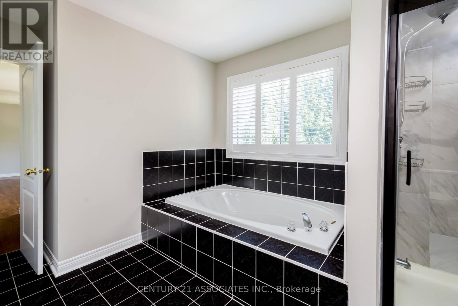 5351 Quartermain Crescent, Mississauga (Central Erin Mills), Ontario  L5M 5V5 - Photo 26 - W12364111