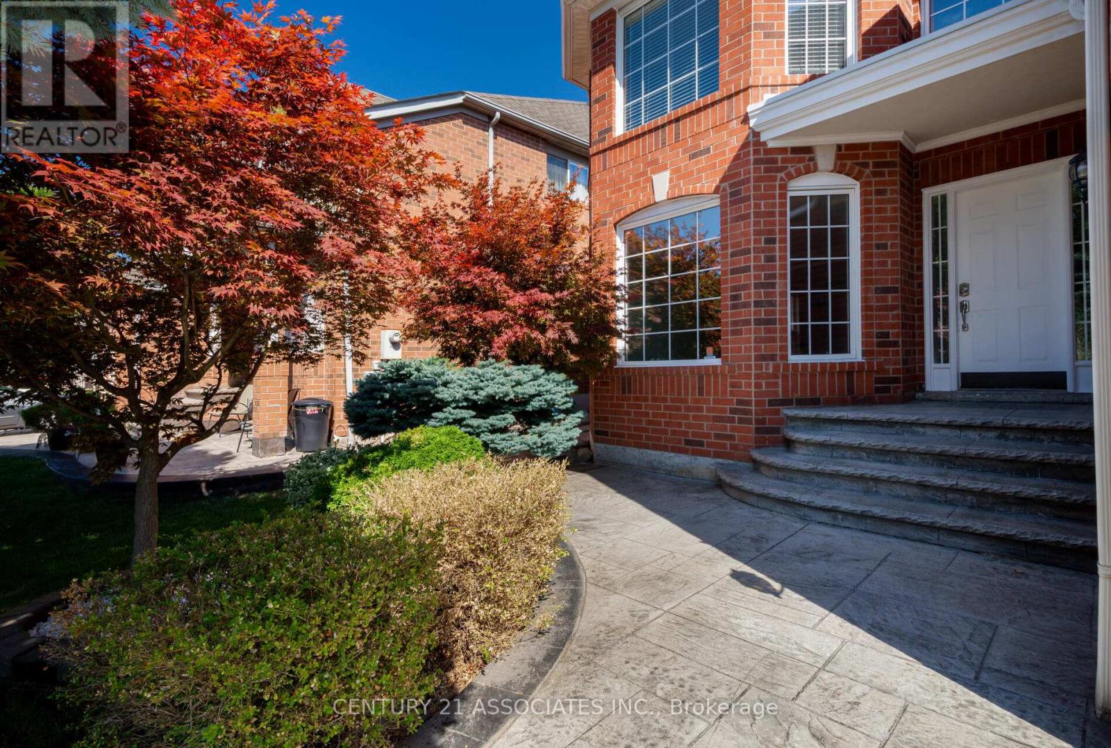 5351 Quartermain Crescent, Mississauga (Central Erin Mills), Ontario  L5M 5V5 - Photo 3 - W12364111