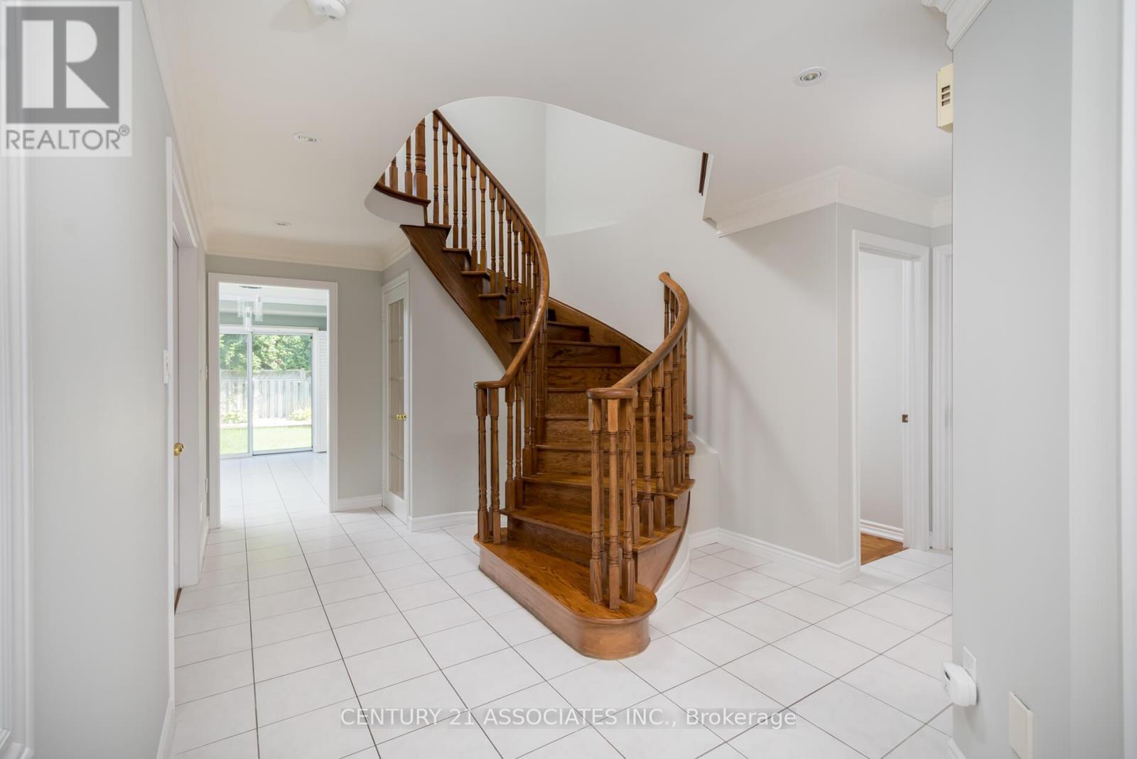 5351 Quartermain Crescent, Mississauga (Central Erin Mills), Ontario  L5M 5V5 - Photo 5 - W12364111