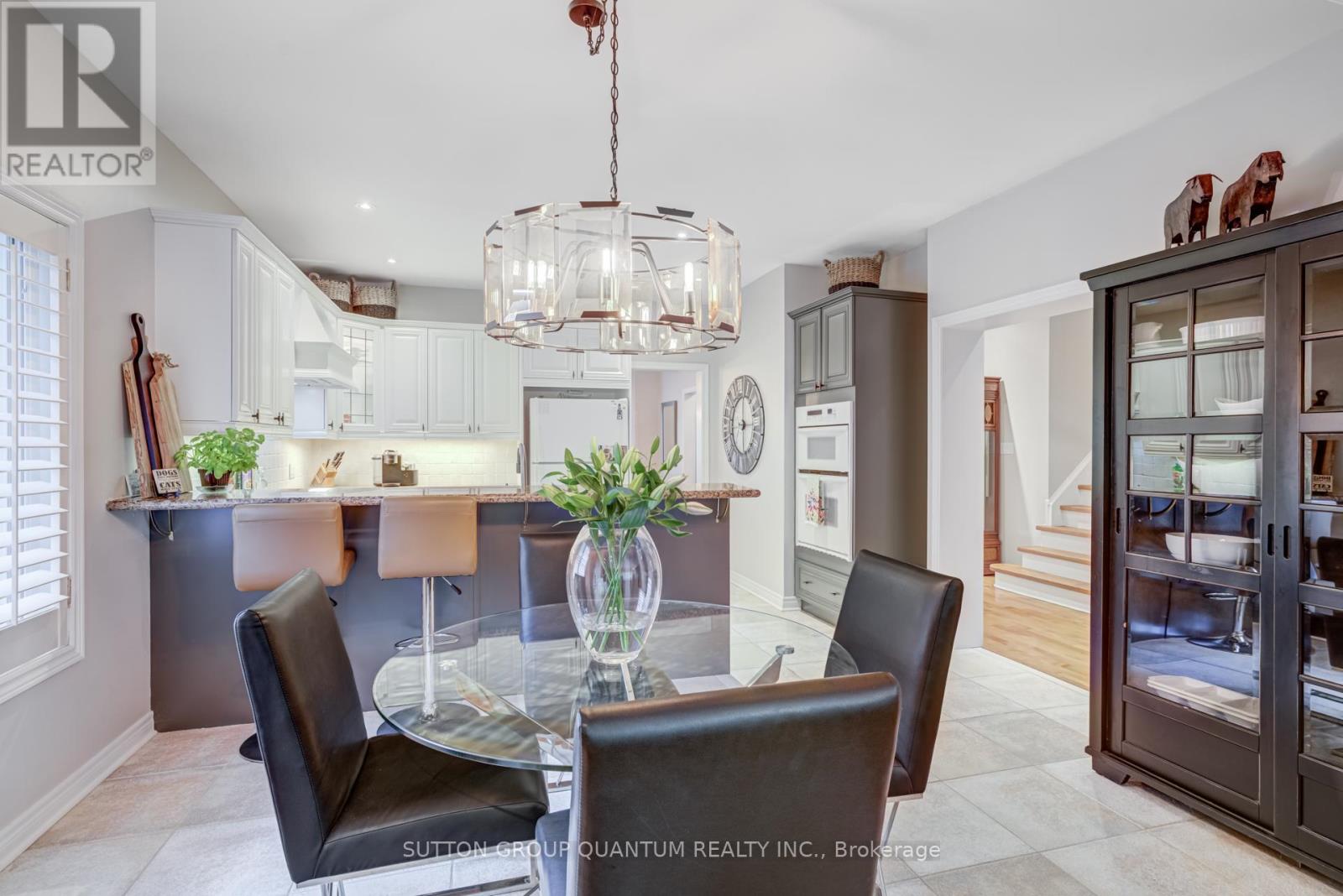 2372 Ravine Gate, Oakville, Ontario  L6M 4R1 - Photo 12 - W12364135