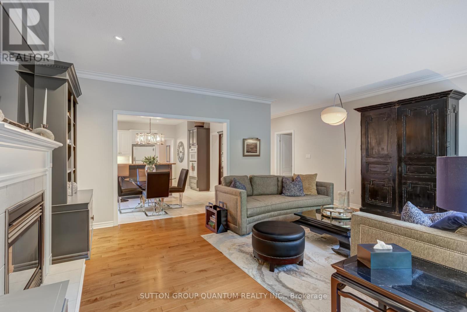 2372 Ravine Gate, Oakville, Ontario  L6M 4R1 - Photo 7 - W12364135