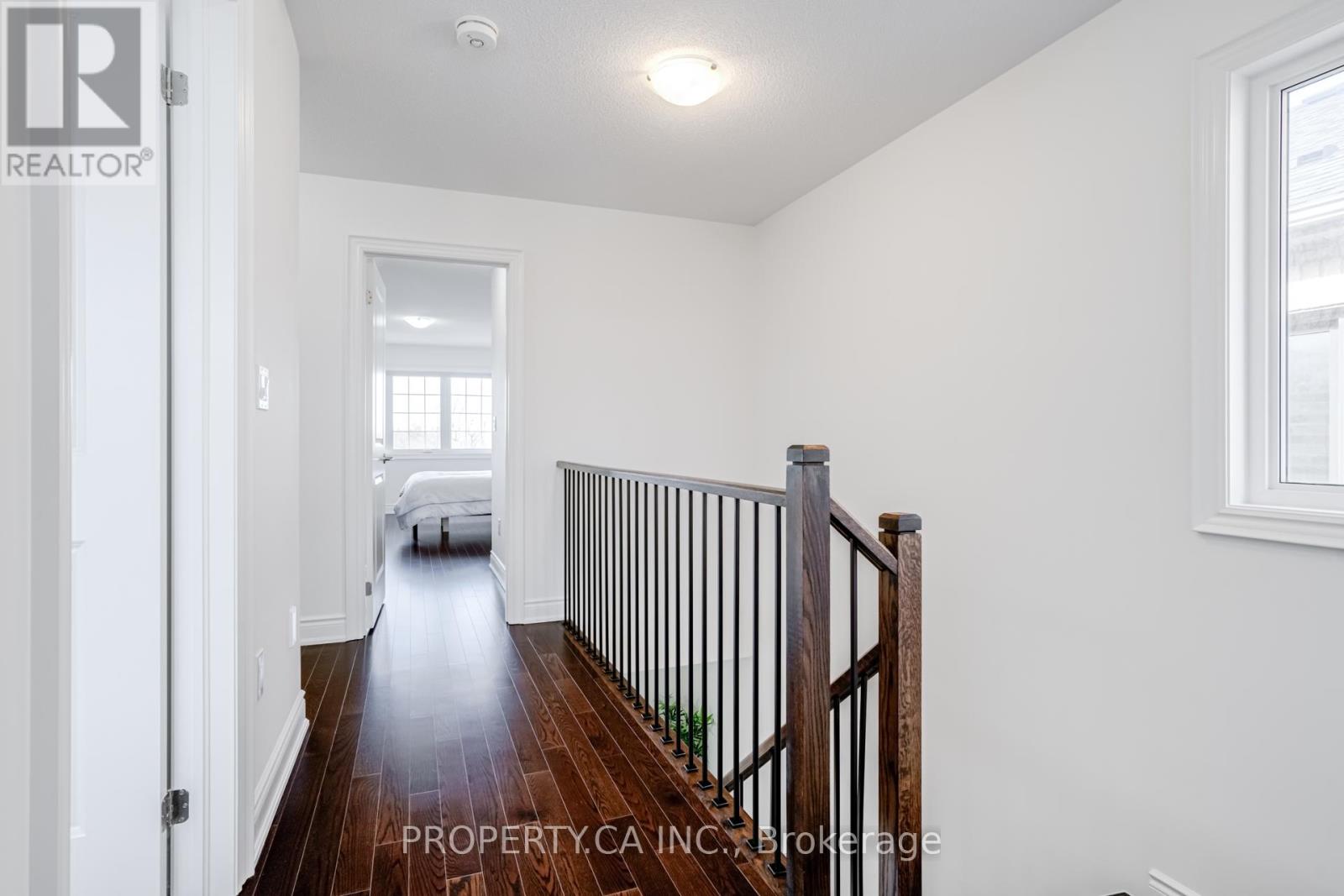 10 Fordham Road, Brampton, Ontario  L6Y 6K2 - Photo 16 - W12364150