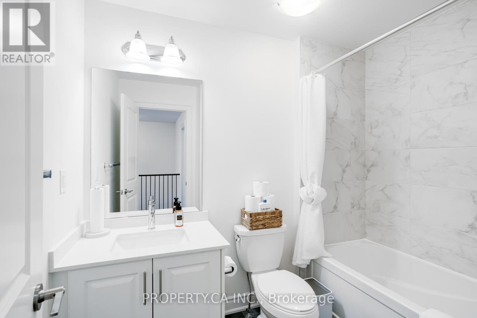 10 Fordham Road, Brampton, Ontario  L6Y 6K2 - Photo 25 - W12364150