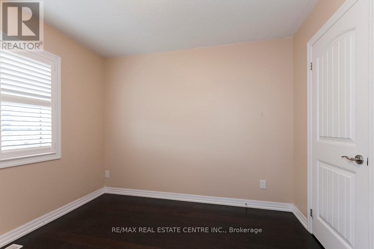 83 Hanson Crescent, Milton, Ontario  L9T 8L5 - Photo 19 - W12364161