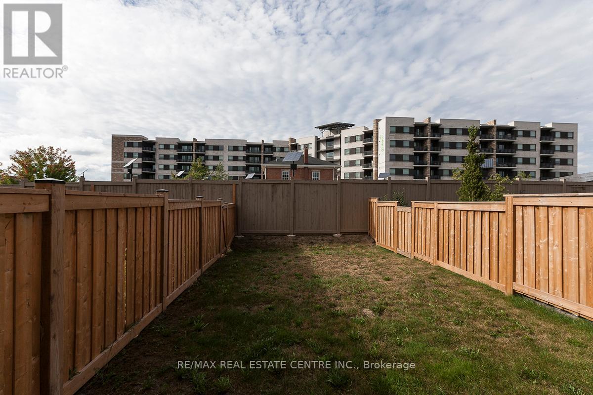 83 Hanson Crescent, Milton, Ontario  L9T 8L5 - Photo 20 - W12364161
