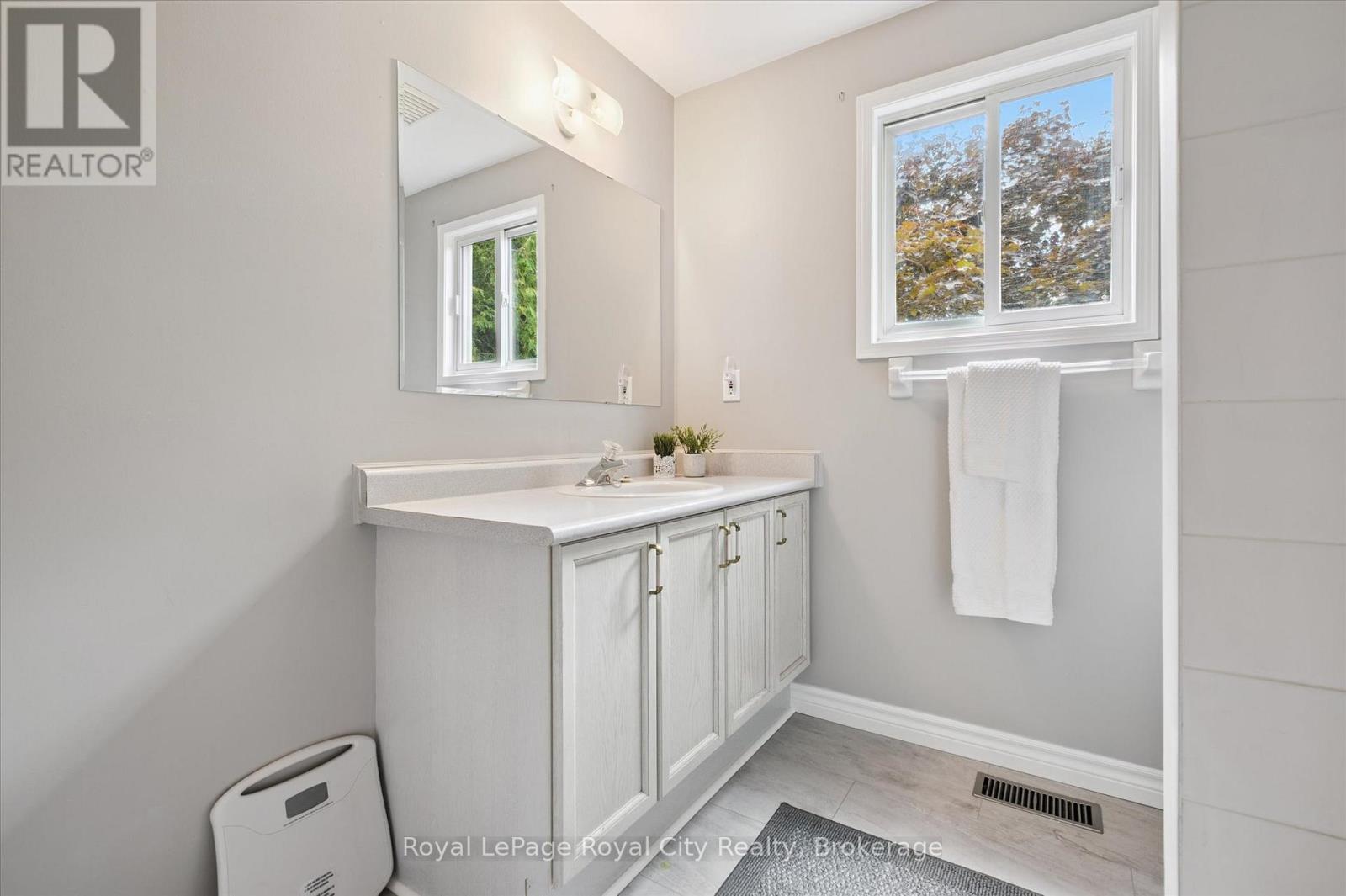 487 Flannery Drive, Centre Wellington, Ontario  N1M 2P2 - Photo 28 - X12364256