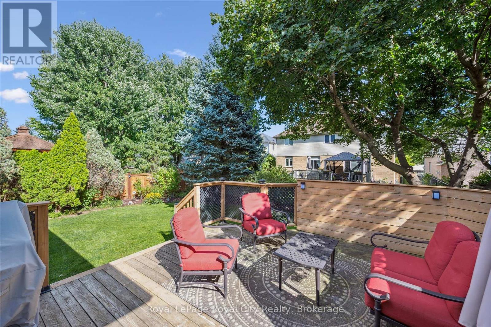 27 Oakridge Crescent, Guelph, Ontario  N1L 1J3 - Photo 47 - X12364267