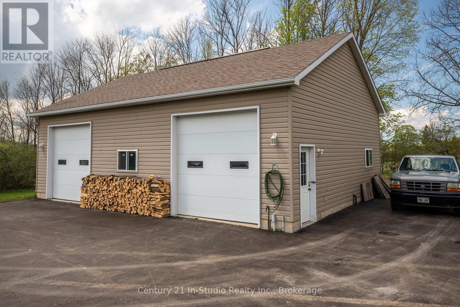 497119 Concession 6 S (Bognor) Road, Meaford, Ontario  N0H 1E0 - Photo 16 - X12364269