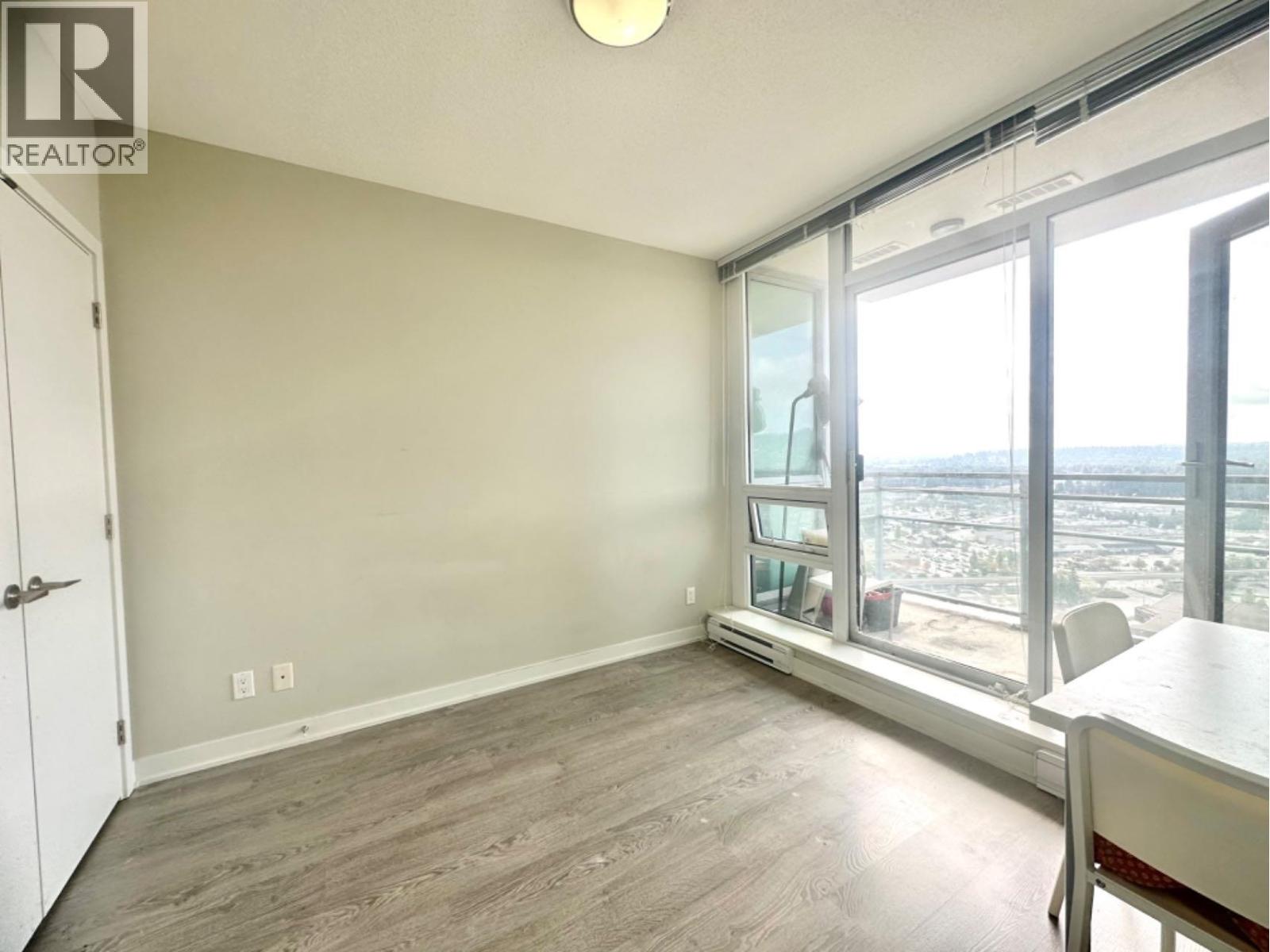 32nd 2975 Atlantic Avenue, Coquitlam, British Columbia  V3B 0C5 - Photo 3 - R3040434