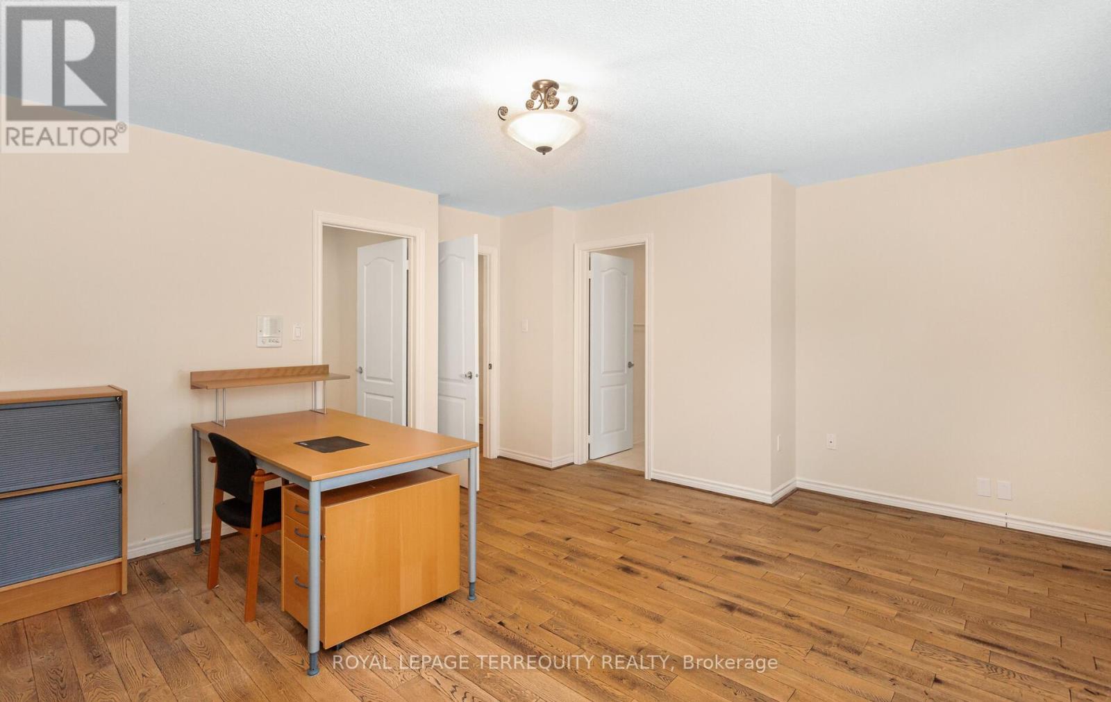 5187 Forest Ridge Drive, Mississauga, Ontario  L5M 5B3 - Photo 37 - W12332442