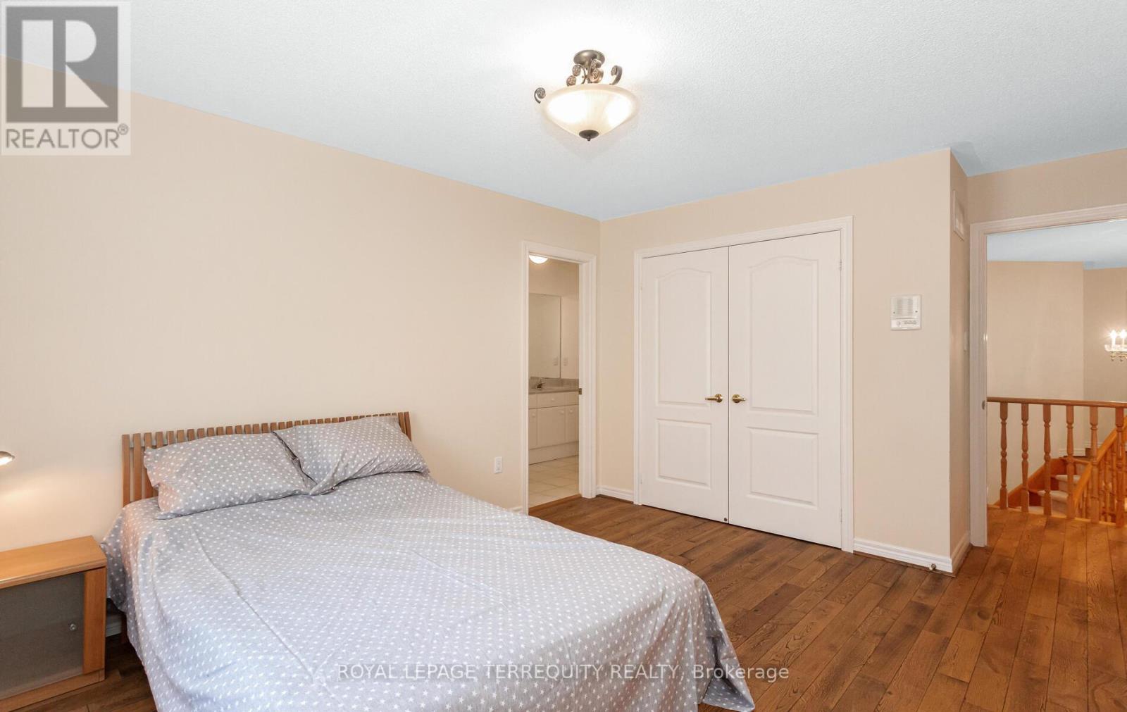 5187 Forest Ridge Drive, Mississauga, Ontario  L5M 5B3 - Photo 34 - W12332442