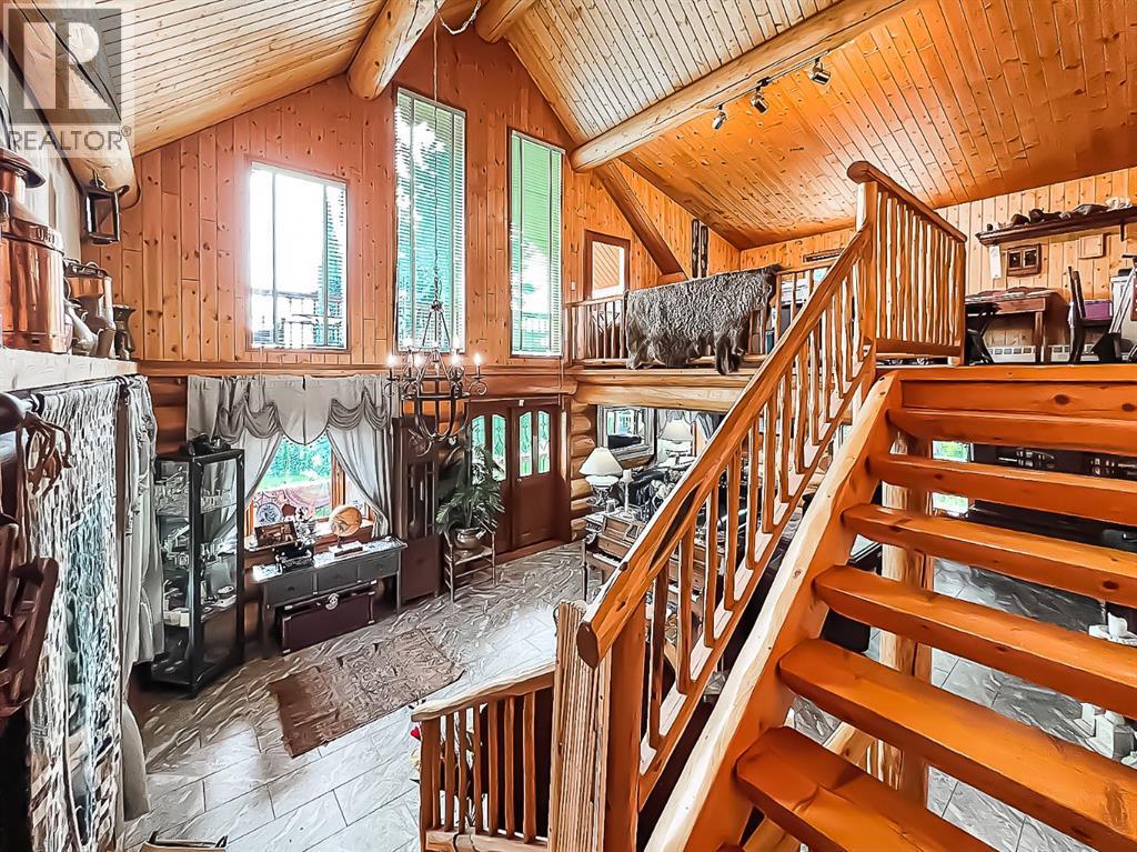 19132 Twp 825, Rural Northern Sunrise County, Alberta  T8S 1T1 - Photo 9 - A2077290