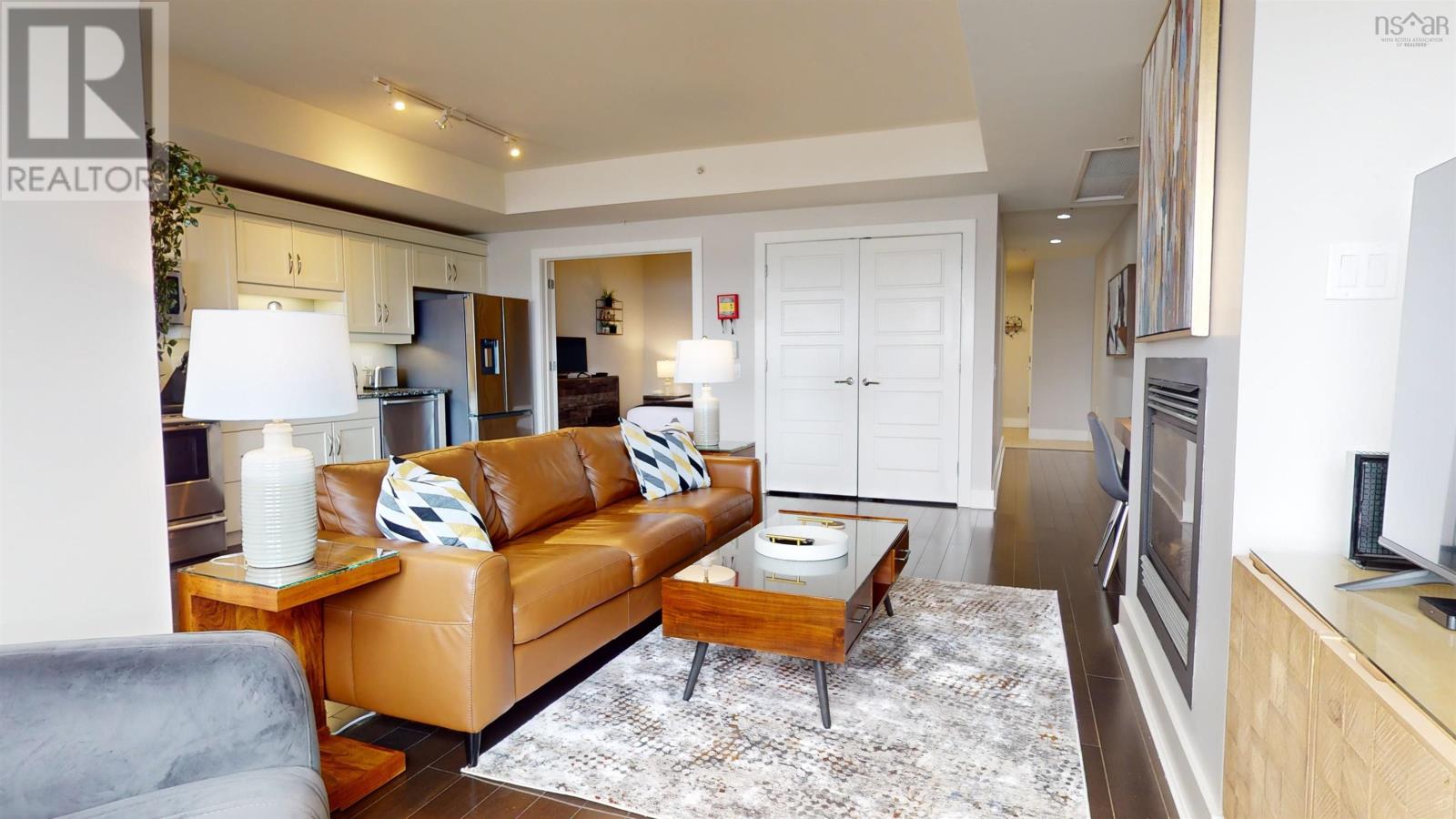 Property at 605 31 Kings Wharf Place image 5