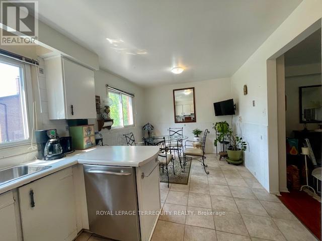 56 - 1755 Rathburn Road E, Mississauga, Ontario  L4W 2M8 - Photo 20 - W12288183