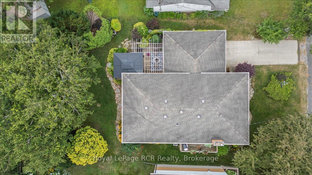 526 19th Avenue, Hanover, Ontario  N4N 3E9 - Photo 39 - X12335437
