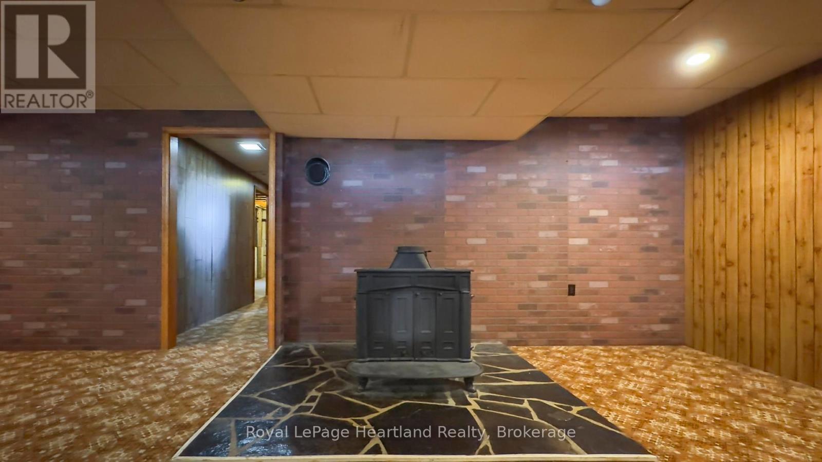 Photo 33 of 49 for 77850 Tipperary Line