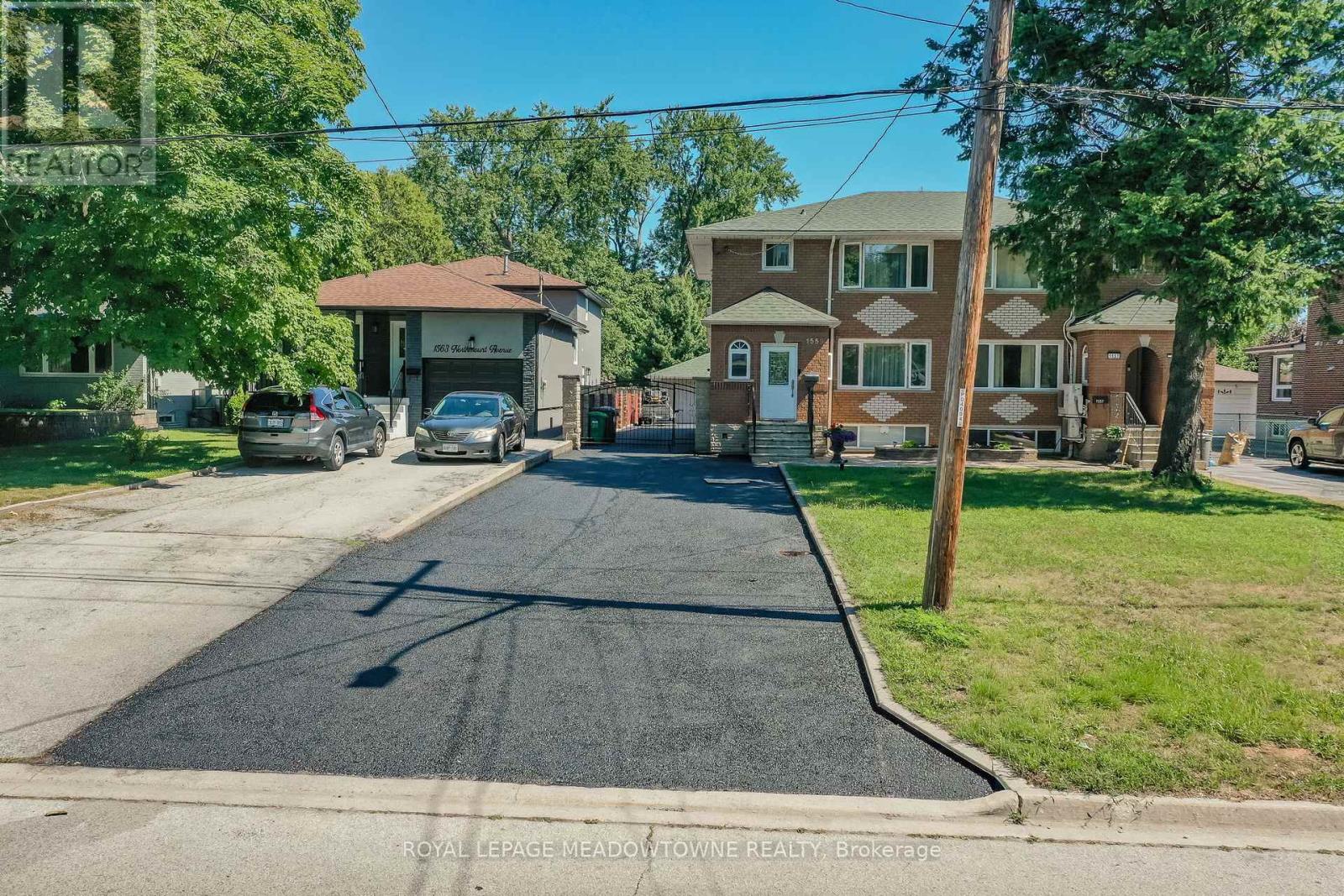 Property at 1559 NORTHMOUNT AVENUE image 2