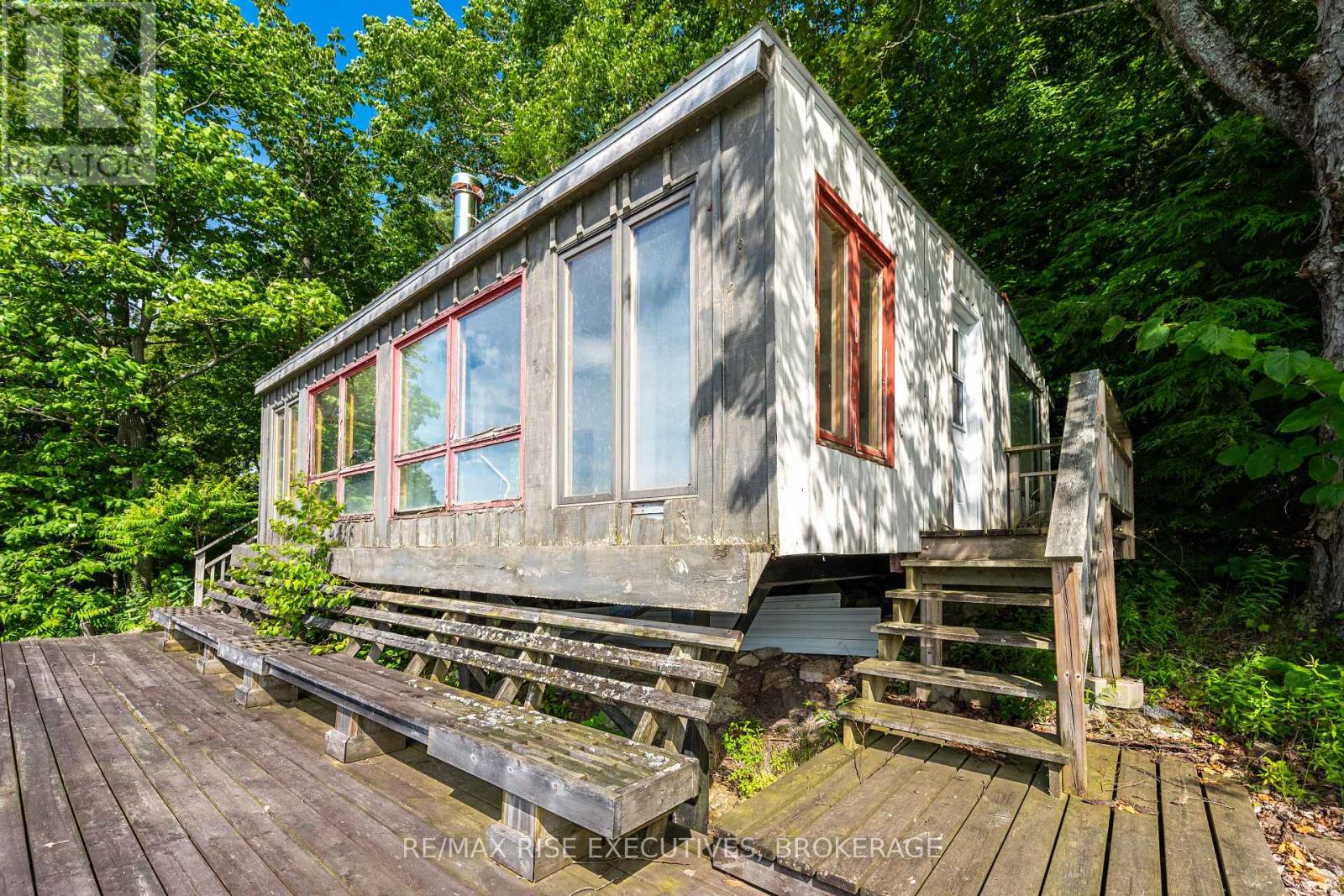 2300 County Road 32, Leeds And The Thousand Islands, Ontario  K7G 2V3 - Photo 33 - X12364321