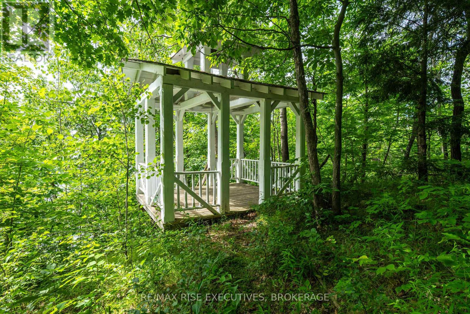 2300 County Road 32, Leeds And The Thousand Islands, Ontario  K7G 2V3 - Photo 40 - X12364321