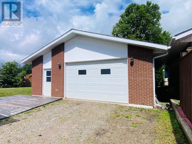 4 Murray Street, Kapuskasing, Ontario  P5N 3B2 - Photo 4 - T12364392