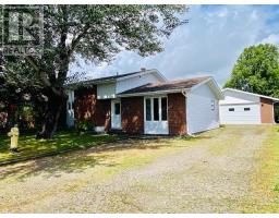 4 MURRAY STREET, Kapuskasing, Ontario