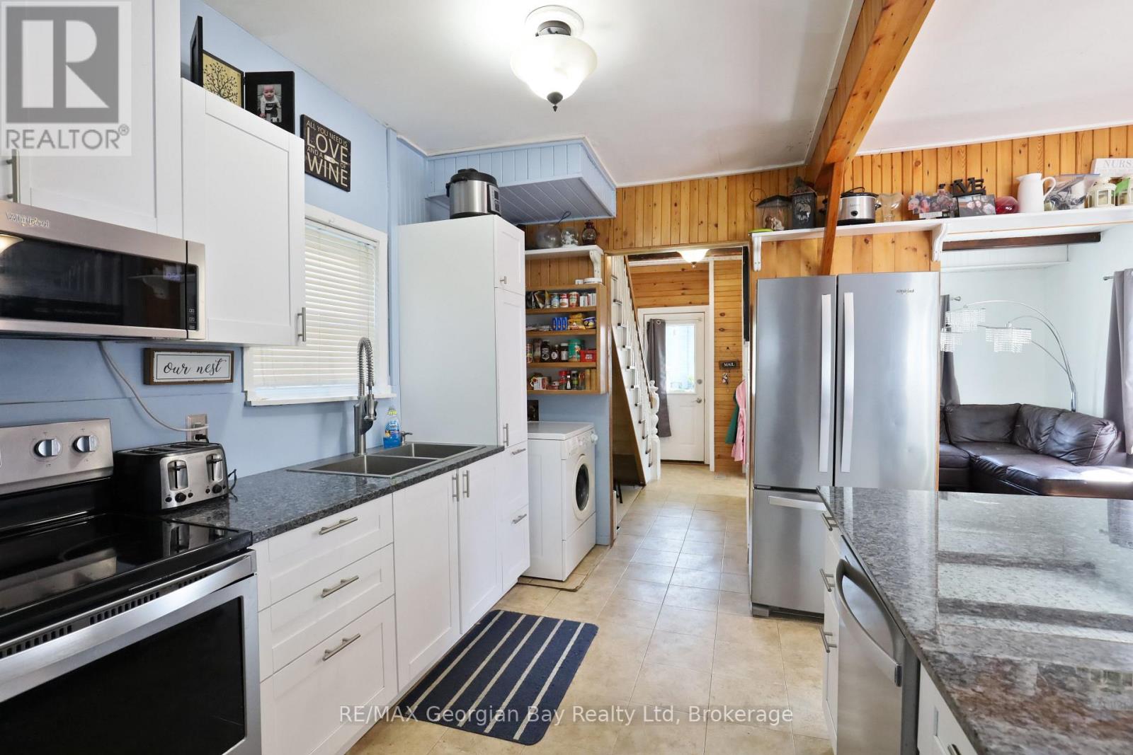 136 Fourth Street, Midland, Ontario  L4R 3T2 - Photo 12 - S12364325