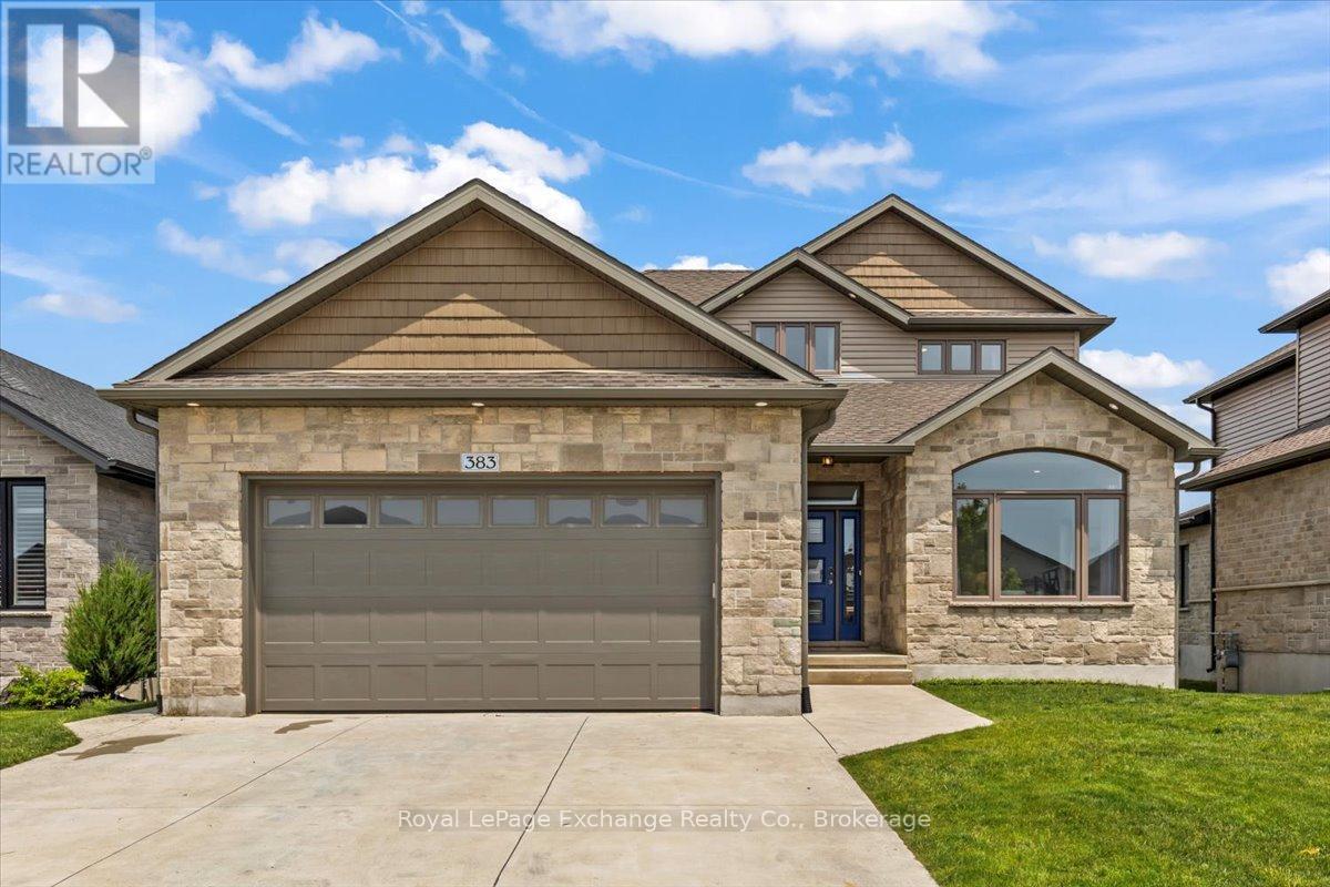 383 Northport Drive, Saugeen Shores, Ontario  N0H 2C8 - Photo 2 - X12364323