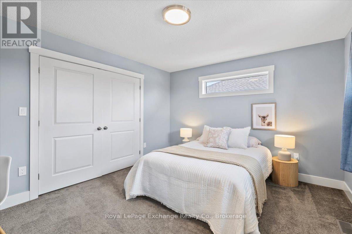 383 Northport Drive, Saugeen Shores, Ontario  N0H 2C8 - Photo 20 - X12364323