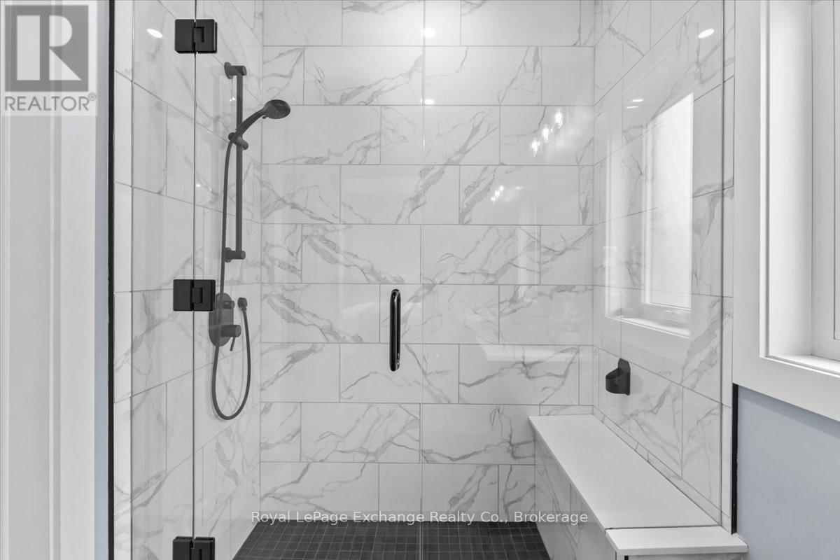 383 Northport Drive, Saugeen Shores, Ontario  N0H 2C8 - Photo 27 - X12364323