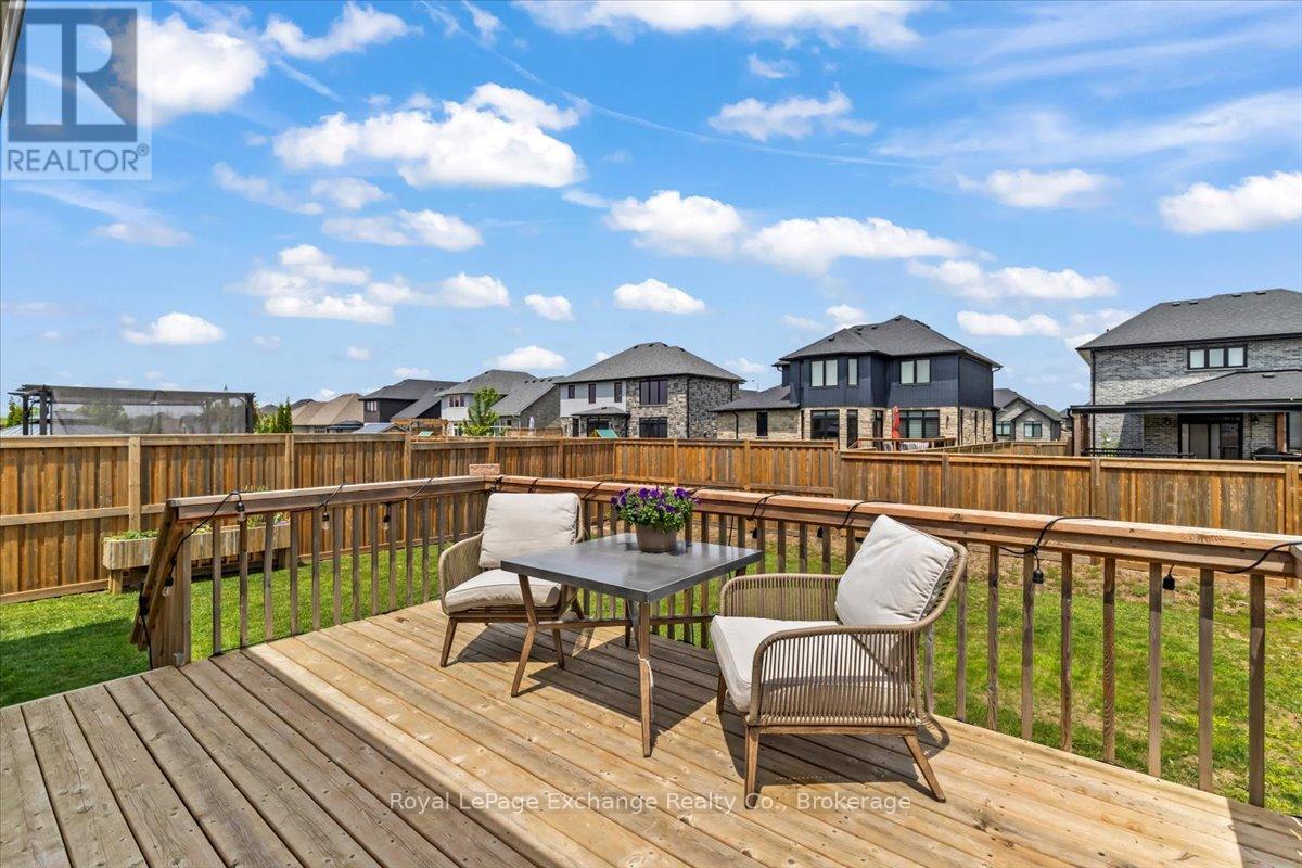 383 Northport Drive, Saugeen Shores, Ontario  N0H 2C8 - Photo 32 - X12364323