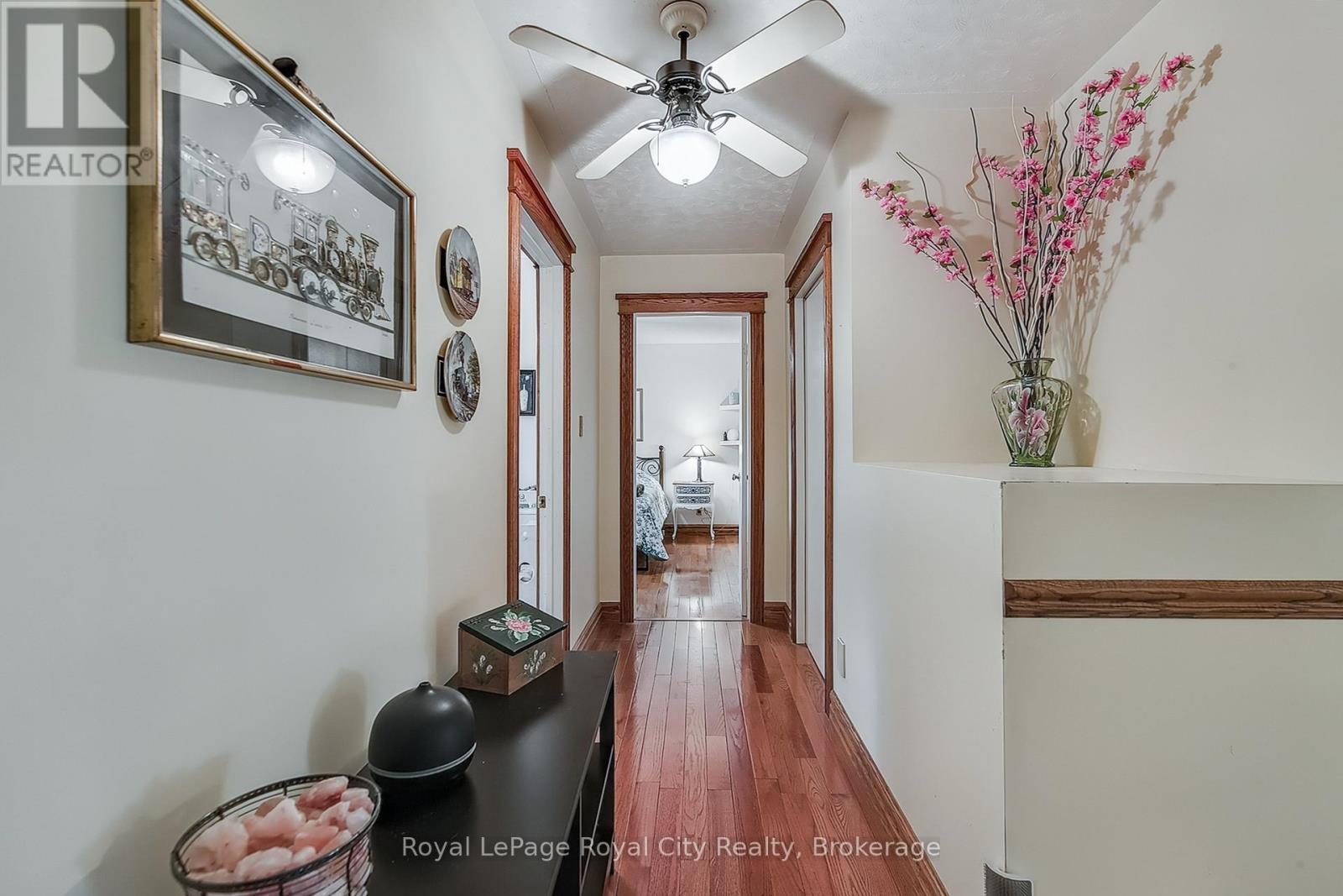 365 Wellington Street, Centre Wellington, Ontario  N1M 3E1 - Photo 13 - X12364441